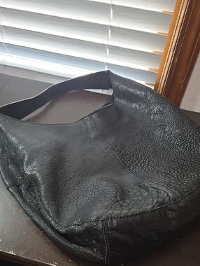 Classic Black Leather Hobo Satchel - Women's Bag